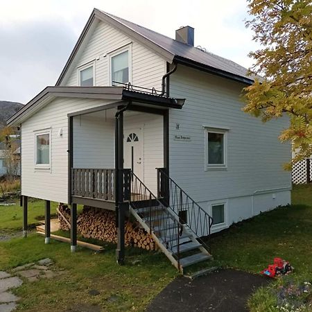 Great Guest House Natalie'S Skjervoy Exterior photo