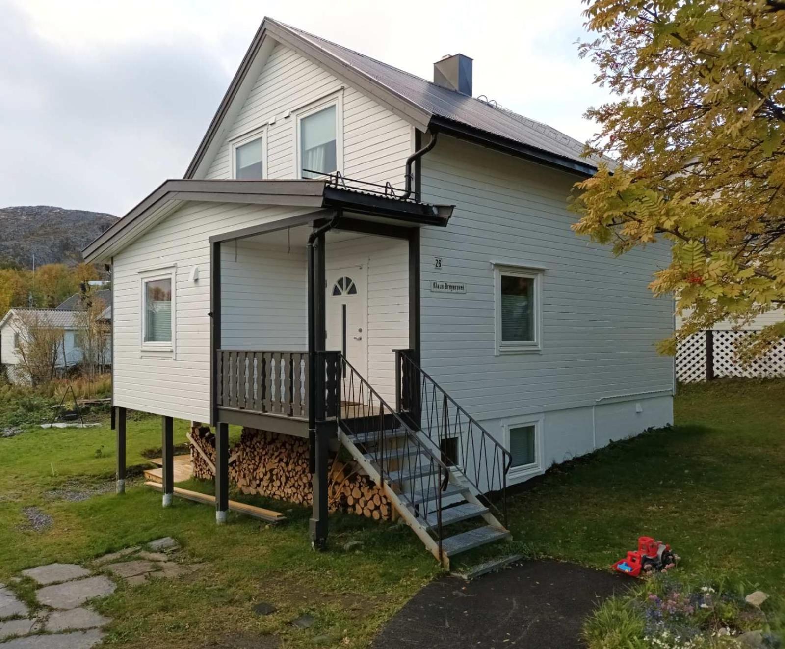 Great Guest House Natalie'S Skjervoy Exterior photo